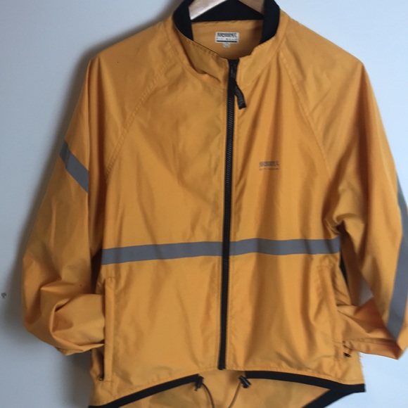 Running Room Jacket Small - Picture 1 of 7